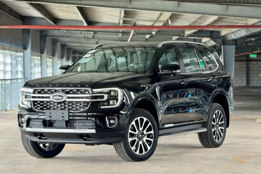 dịch vụ thuê xe đưa đón sân bay cam ranh giá tốt